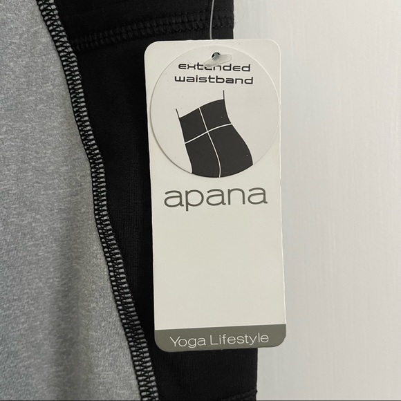 Apana Yoga Lifestyle Leggings with Pockets - Picture 10 of 12